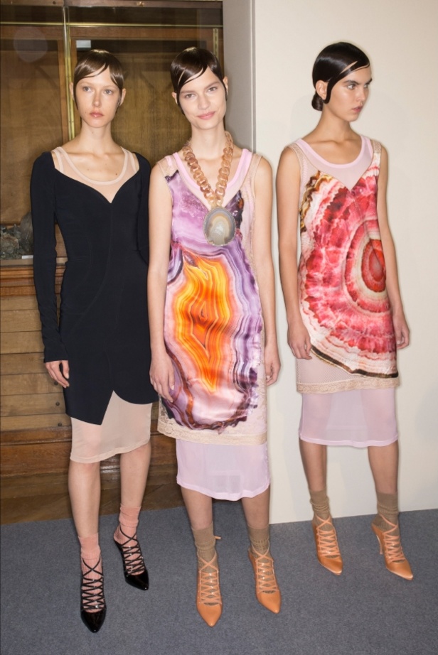 مجموعة جيفنشي لموسم ربيع وصيف 2017