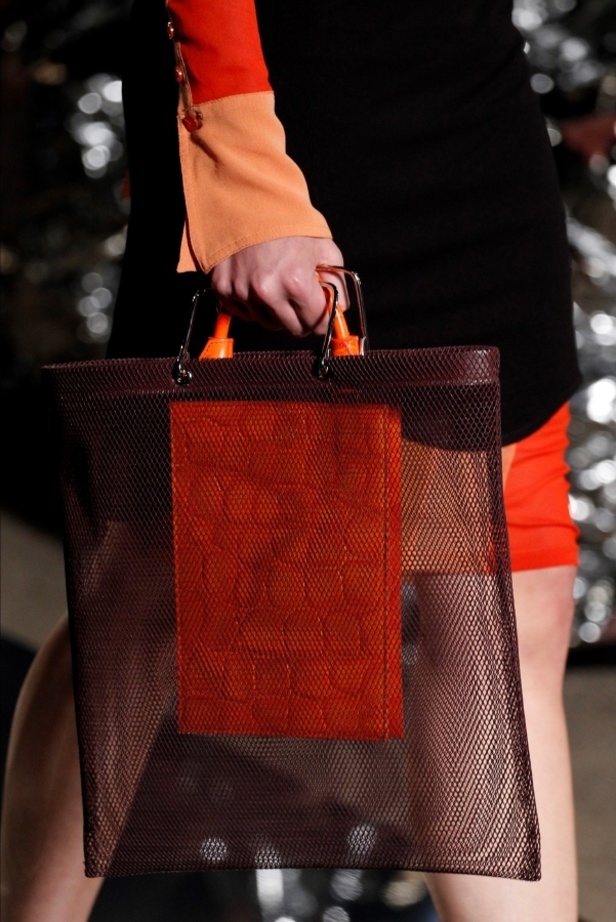 مجموعة جيفنشي لموسم ربيع وصيف 2017