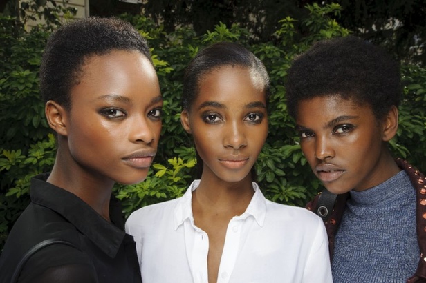 عرض أزياء Balmain لصيف وربيع ٢٠١٧ !