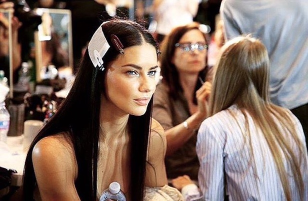 مجموعة "فيرساتشي" لموسم ربيع وصيف 2017