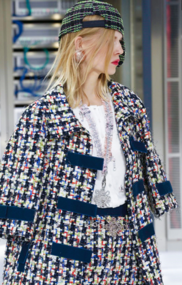 مجموعة "شانيل" لموسم ربيع وصيف 2017