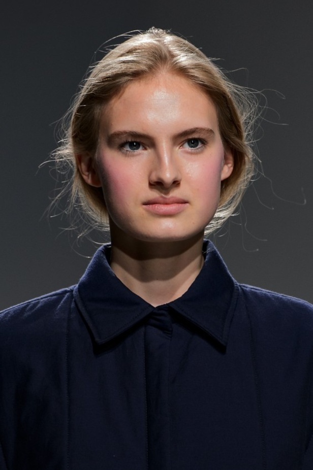 مجموعة Chalayan لربيع وصيف 2017