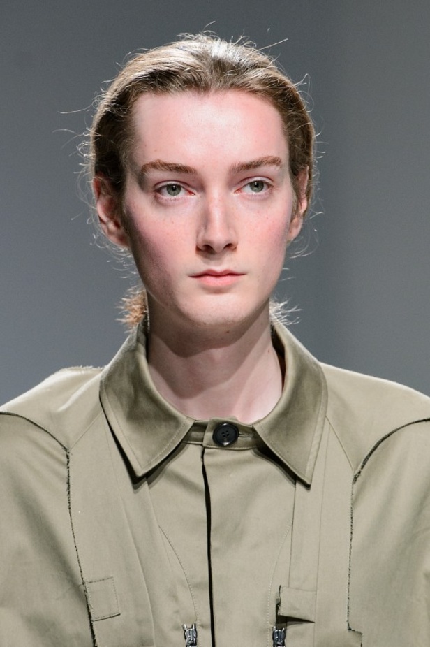 مجموعة Chalayan لربيع وصيف 2017