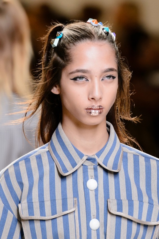 مجموعة فندي لموسم ربيع وصيف 2017