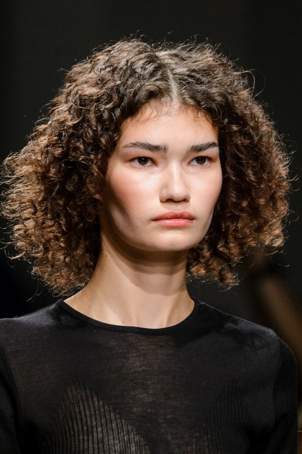 مجموعة Guy Laroche لربيع وصيف 2017