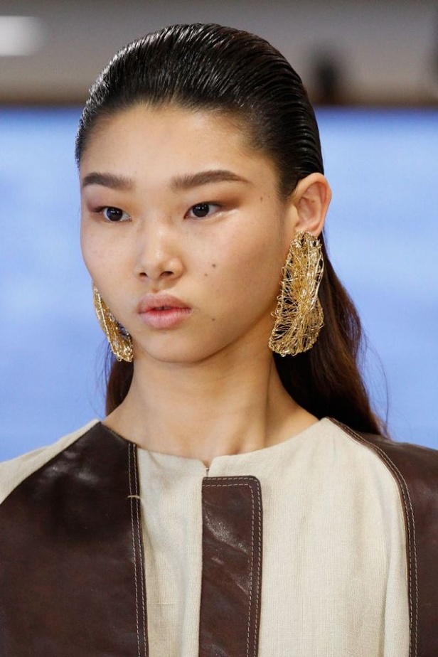 مجموعة Loewe لربيع وصيف ٢٠١٧ !