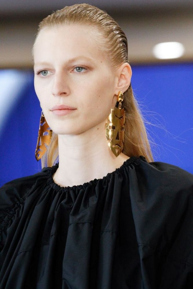 مجموعة Loewe لربيع وصيف ٢٠١٧ !