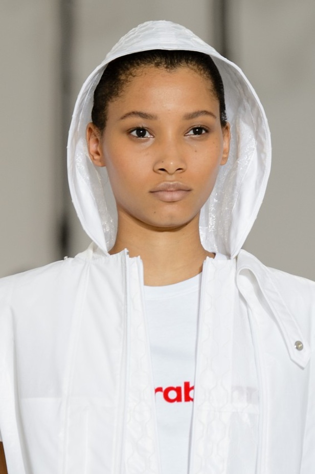 مجموعة “باكو رابان” لموسم ربيع وصيف 2017 