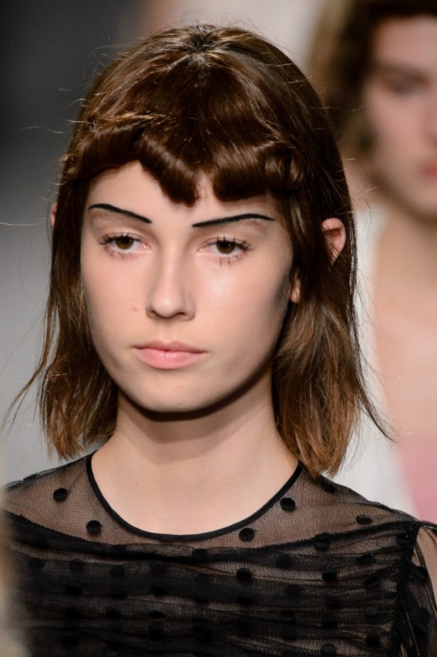 مجموعة Rochas لموسم ربيع وصيف 2017 