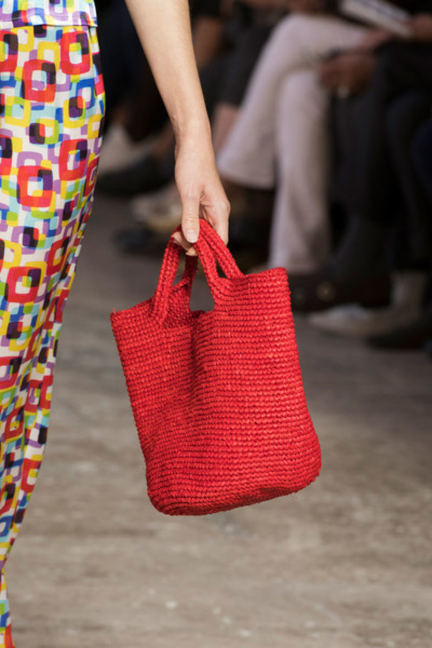 مجموعة AGNES B لموسم ربيع وصيف 2017