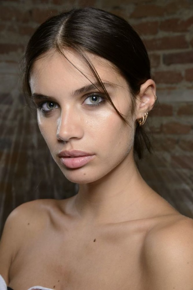 عرض Blugirl للأزياء الجاهزة لربيع وصيف ٢٠١٧ !