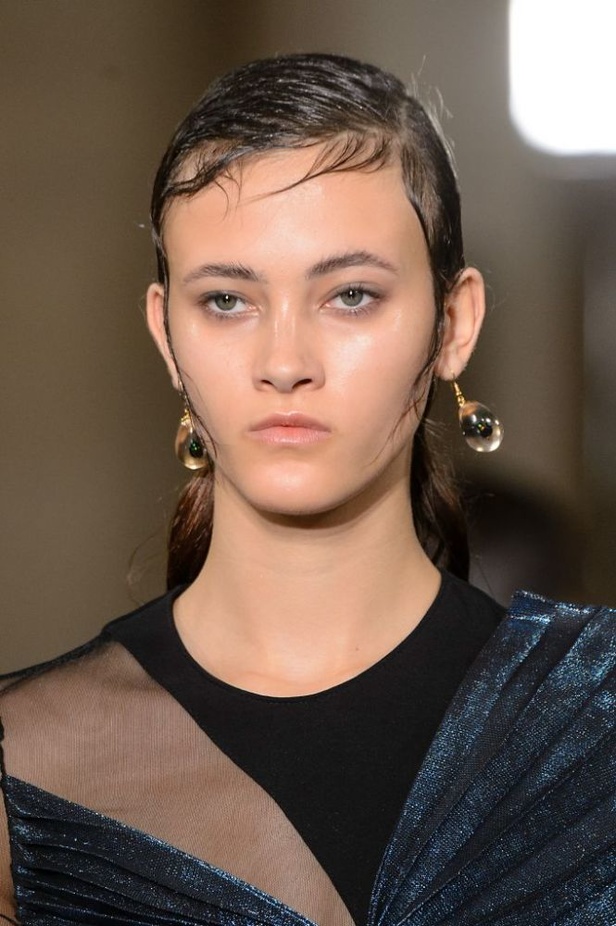 مجموعة Christopher Kane لربيع وصيف 2017