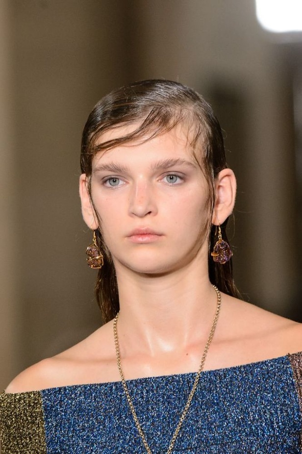 مجموعة Christopher Kane لربيع وصيف 2017