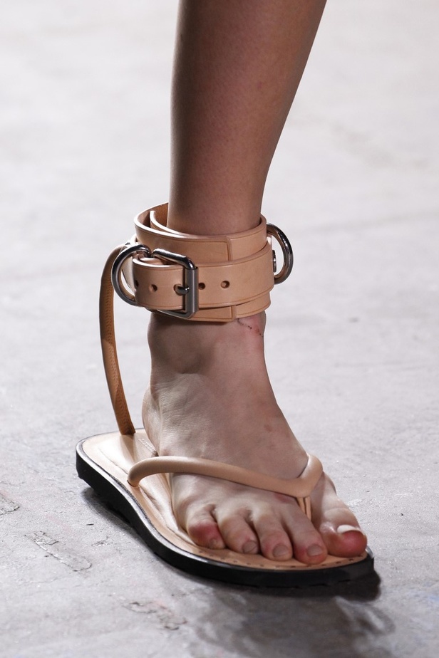 مجموعة الكسندر وانغ لموسم ربيع وصيف 2017