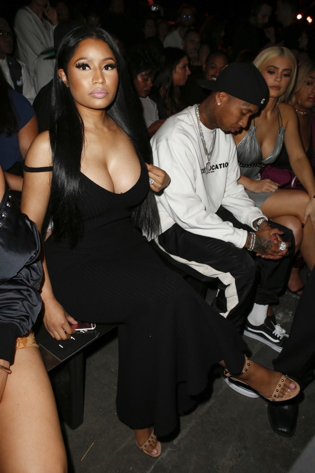 مجموعة الكسندر وانغ لموسم ربيع وصيف 2017