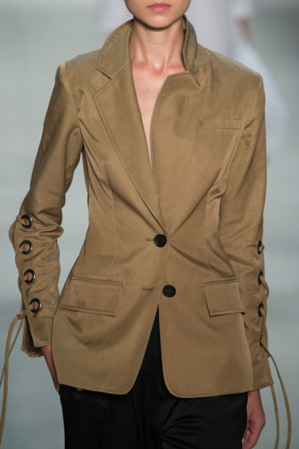 مجموعة ماريسا ويب لموسم ربيع وصيف 2017