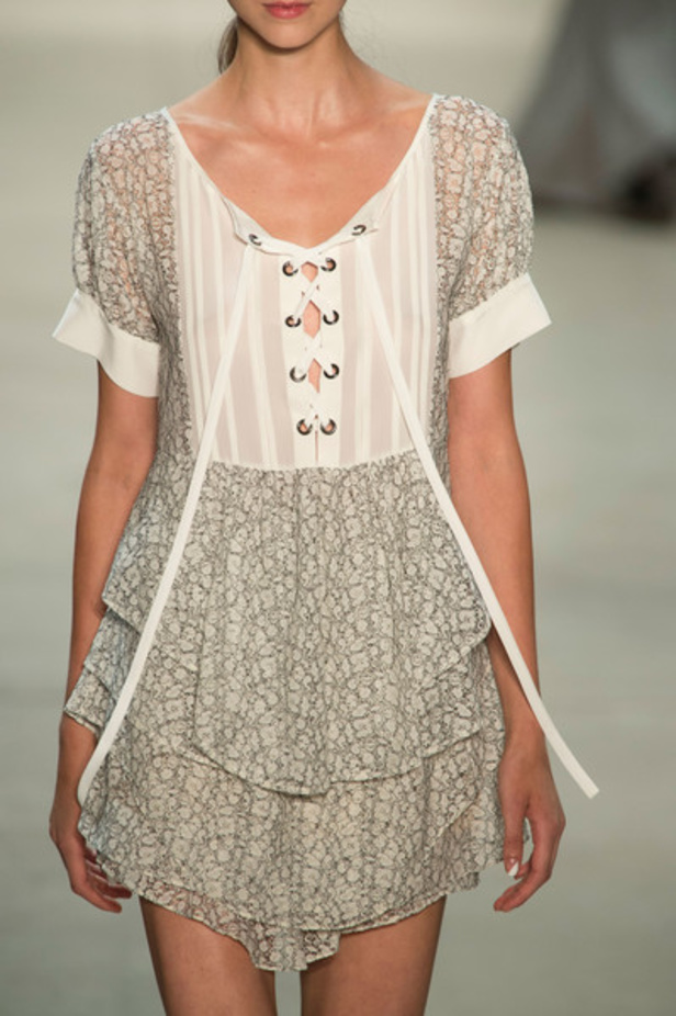 مجموعة ماريسا ويب لموسم ربيع وصيف 2017