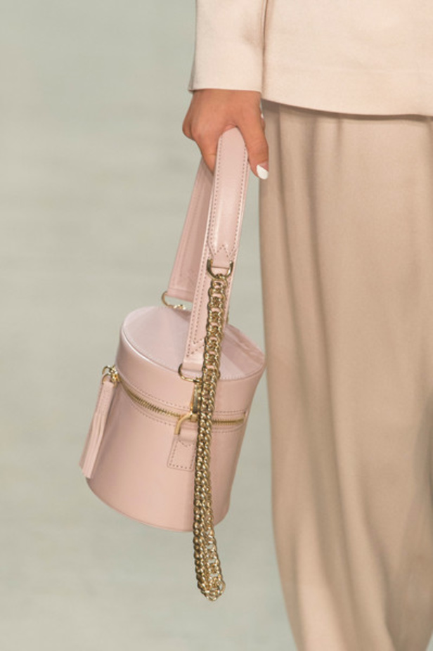 مجموعة ماريسا ويب لموسم ربيع وصيف 2017