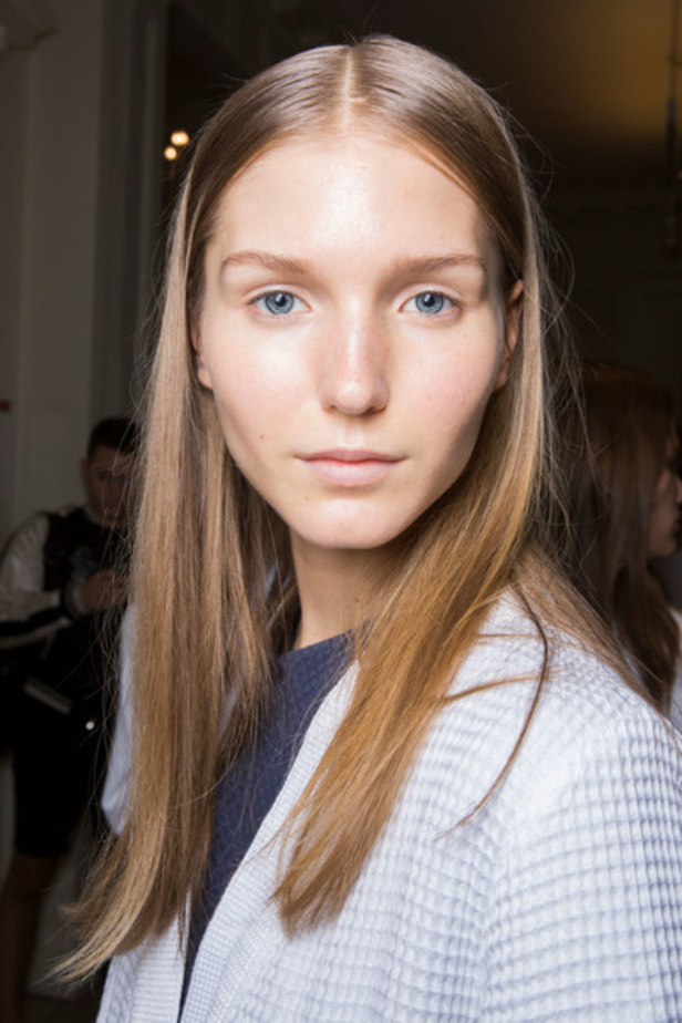 مجموعة اوسكار دي لا رنتا لموسم ربيع وصيف 2017