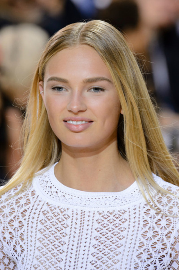 مجموعة اوسكار دي لا رنتا لموسم ربيع وصيف 2017