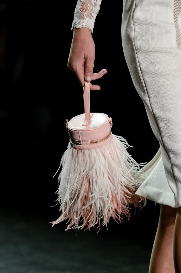 مجموعة Tadashi Shoji لربيع وصيف ٢٠١٧ !