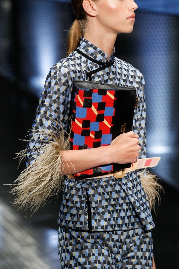 مجموعة Prada  لربيع وصيف 2017