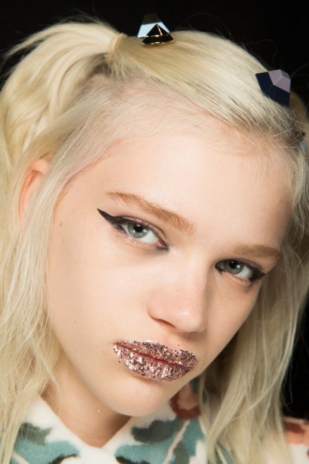 مجموعة فندي لموسم ربيع وصيف 2017