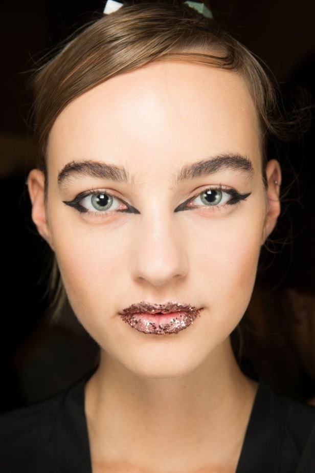 مجموعة فندي لموسم ربيع وصيف 2017