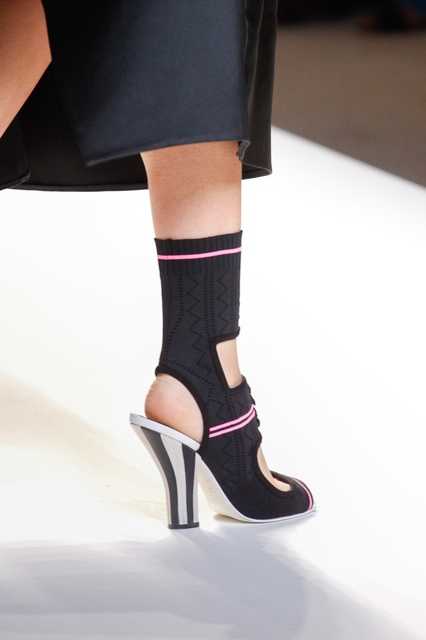 مجموعة فندي لموسم ربيع وصيف 2017