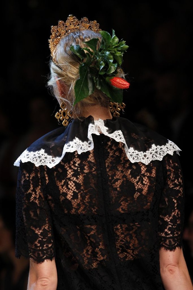 مجموعة Dolce & Gabbana  لربيع وصيف 2017