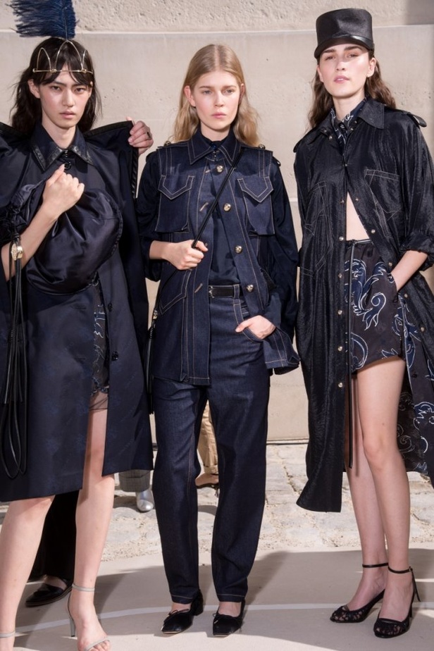 عرض أزياء Nina Ricci لموسم ربيع وصيف ٢٠١٨ !