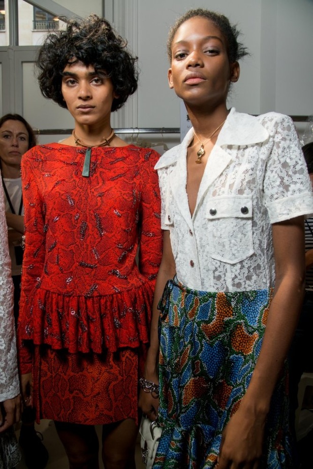 عرض كلوي لربيع وصيف 2018 في اسبوع الموضة بباريس