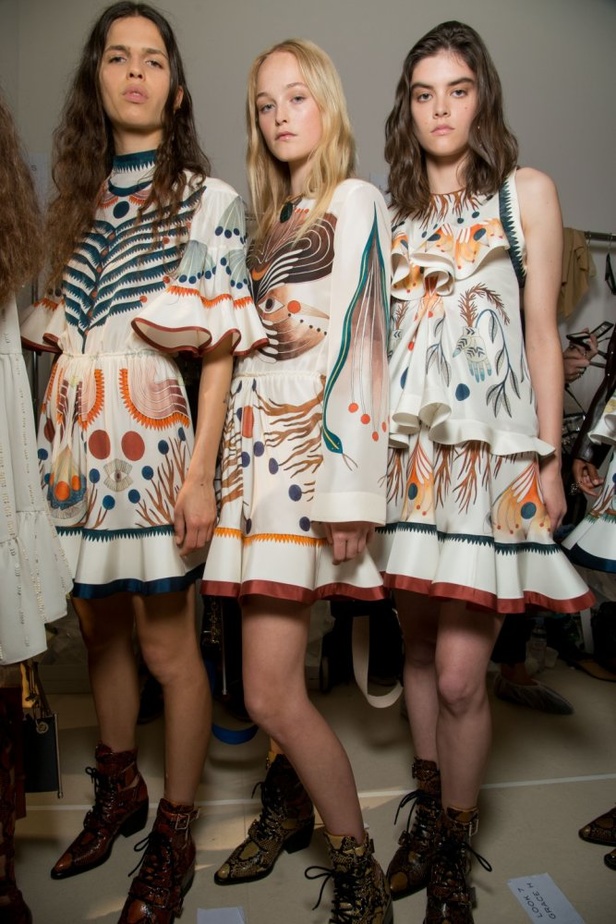 عرض كلوي لربيع وصيف 2018 في اسبوع الموضة بباريس