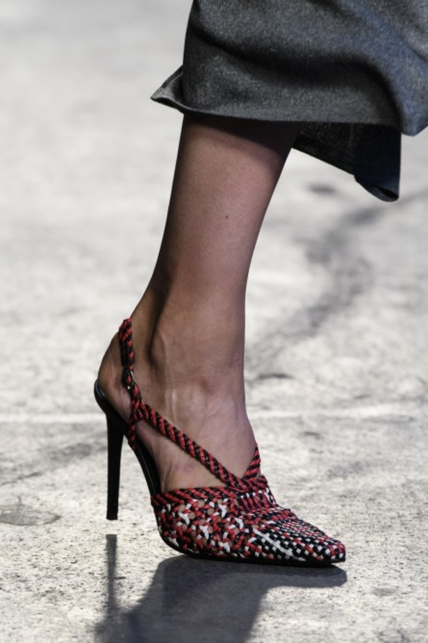 مجموعة "التوزارا" لموسم ربيع وصيف 2018