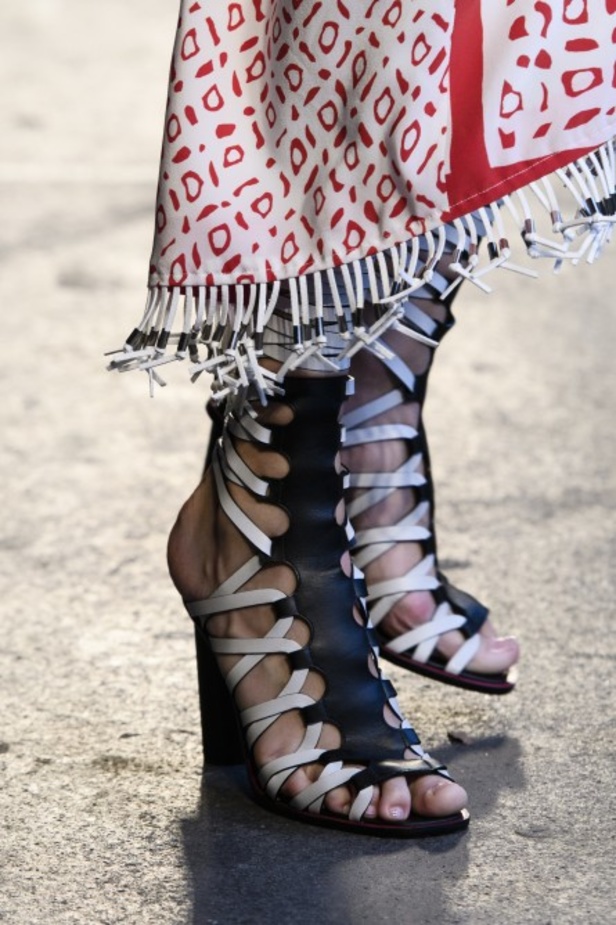 مجموعة "التوزارا" لموسم ربيع وصيف 2018