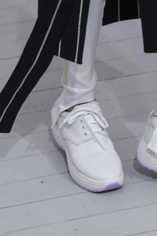 مجموعة Celine للأزياء الجاهزة لربيع وصيف 2018 !