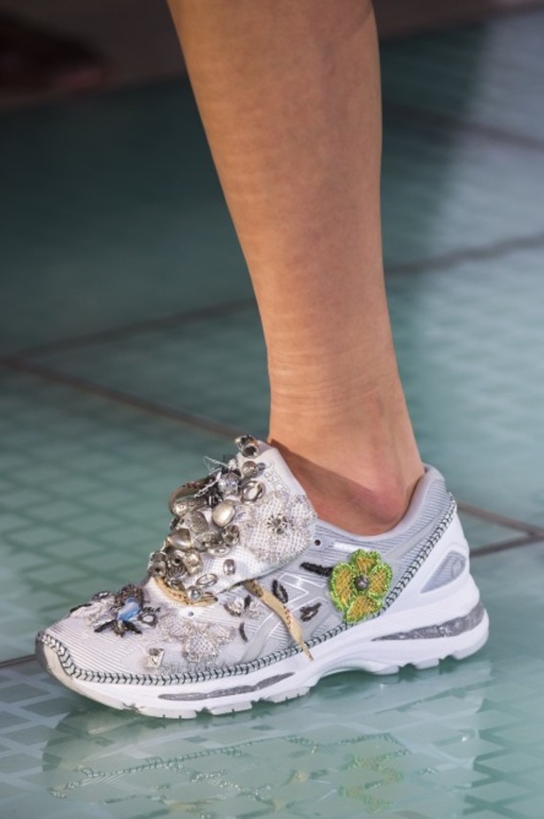 مجموعة Andreas Kronthaler for Vivienne Westwood لربيع وصيف ٢٠١٨!