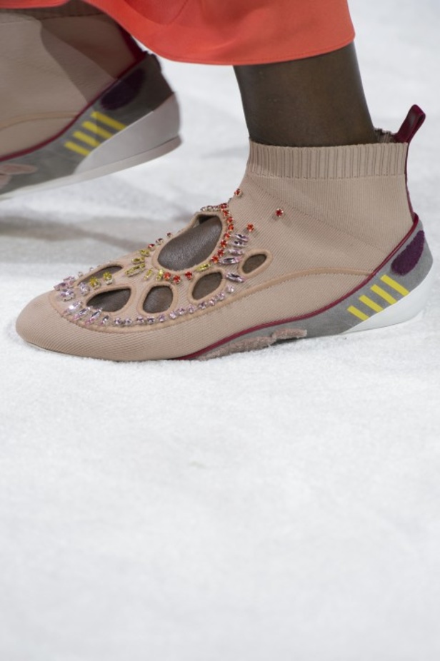 مجموعة فالنتينو لربيع و صيف 2018