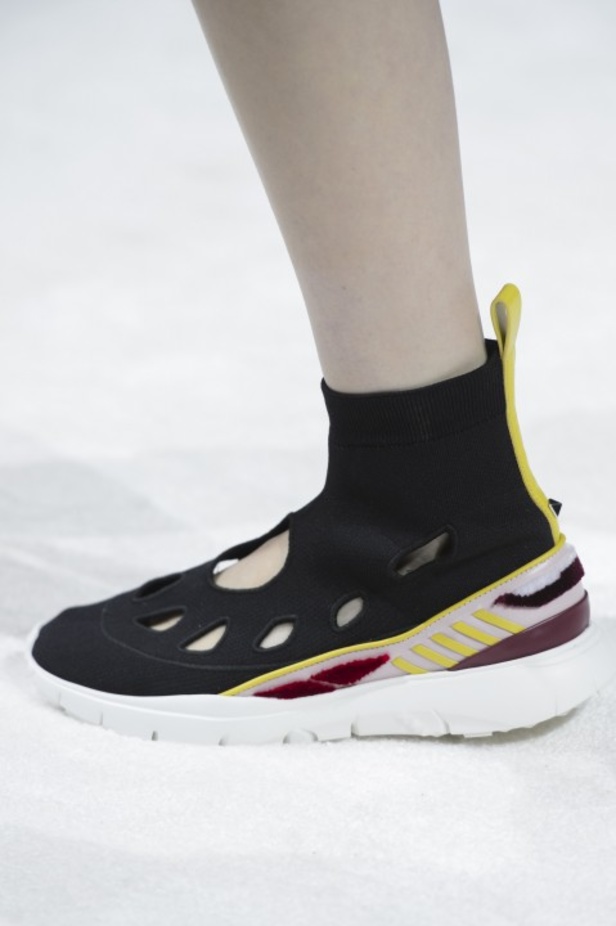 مجموعة فالنتينو لربيع و صيف 2018