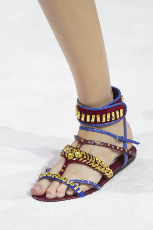 مجموعة فالنتينو لربيع و صيف 2018