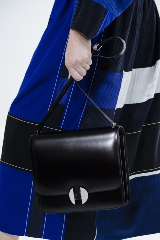 مجموعة Hermes للأزياء الجاهزة لربيع وصيف 2018 !