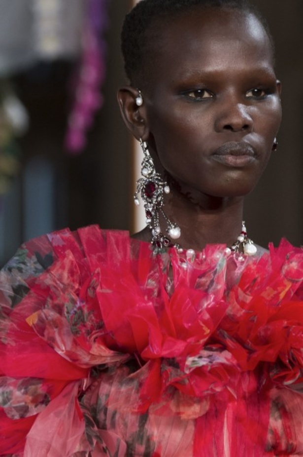 مجموعة ألكسندر ماكوين لربيع و صيف 2018