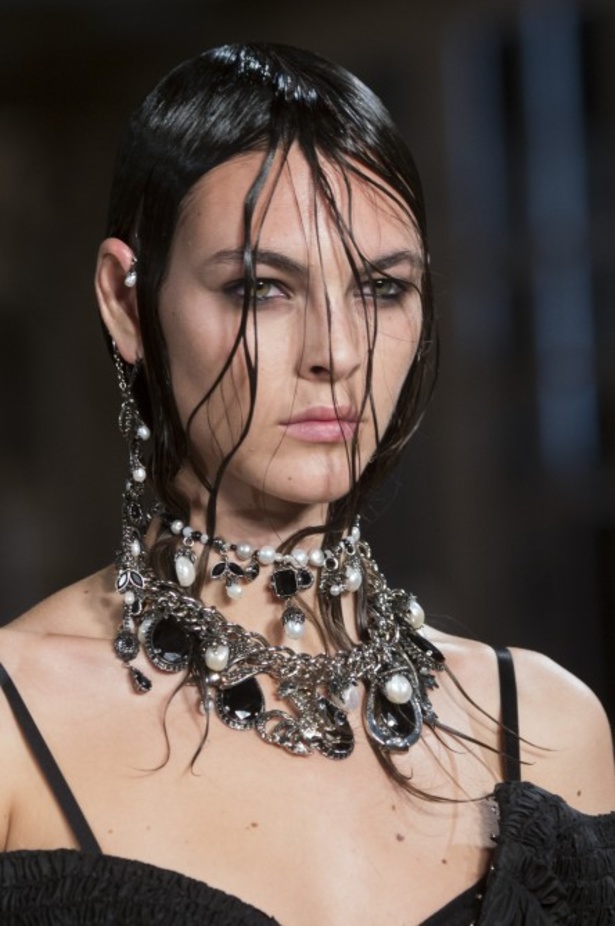 مجموعة ألكسندر ماكوين لربيع و صيف 2018