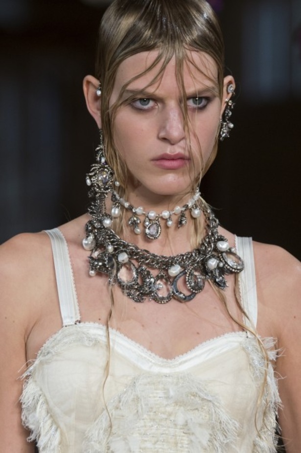 مجموعة ألكسندر ماكوين لربيع و صيف 2018