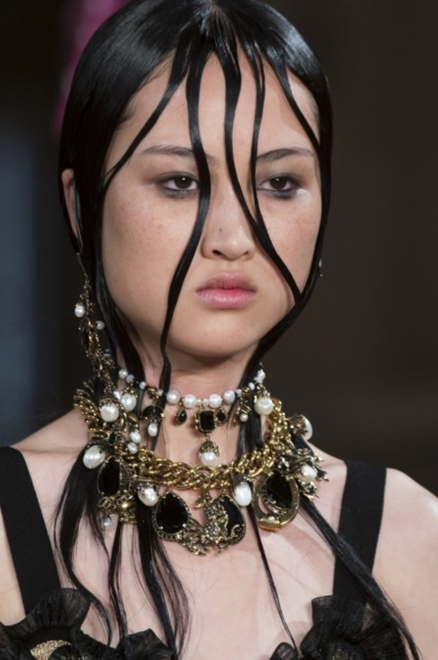 مجموعة ألكسندر ماكوين لربيع و صيف 2018