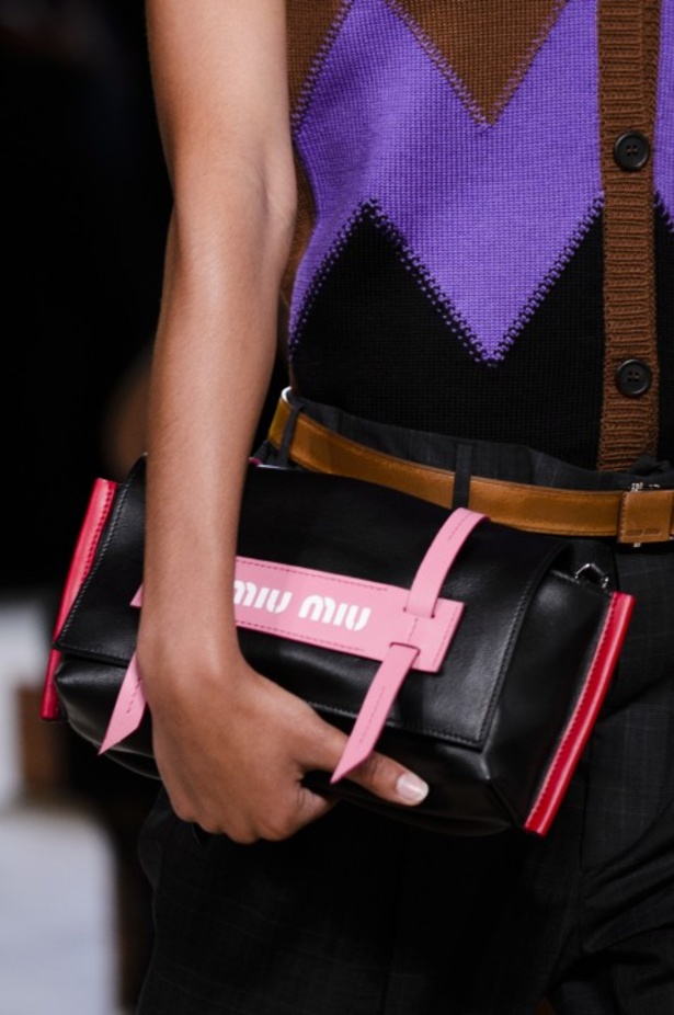 ابتكار وإبداع ضمن مجموعة ميو ميو لموسم ربيع وصيف 2018