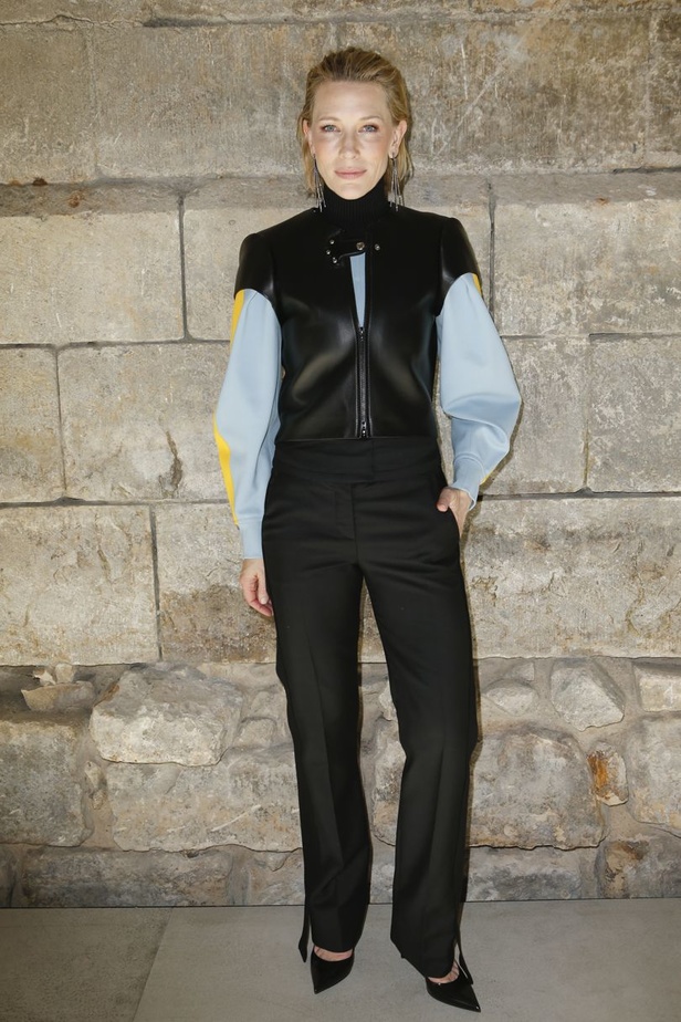 مجموعة لوي فيتون تختم أسبوع الموضة الباريسي