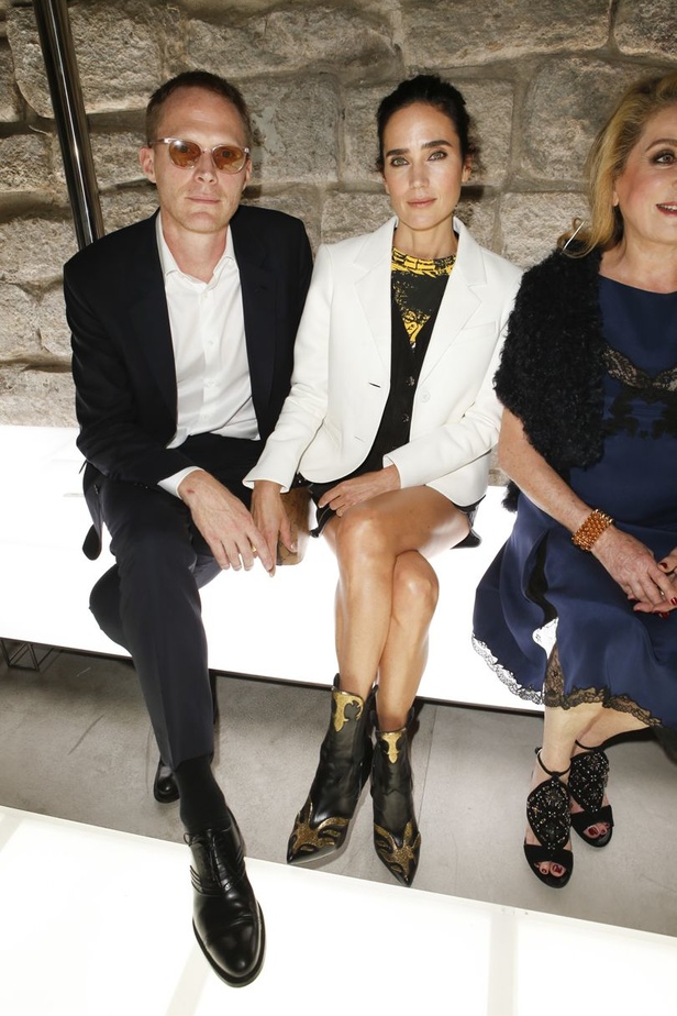 مجموعة لوي فيتون تختم أسبوع الموضة الباريسي