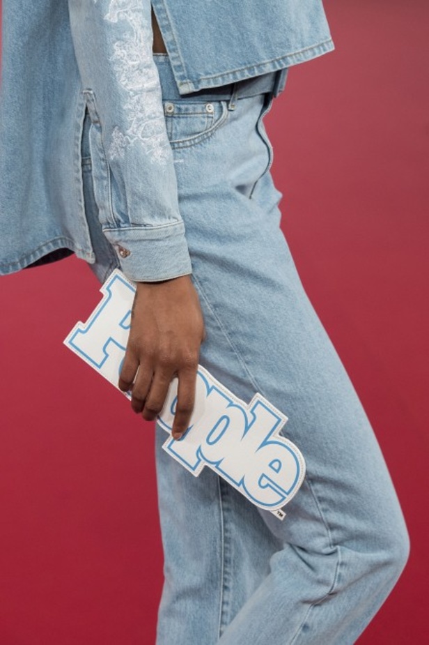 مجموعة أزياء اوف وايت لربيع ٢٠١٨