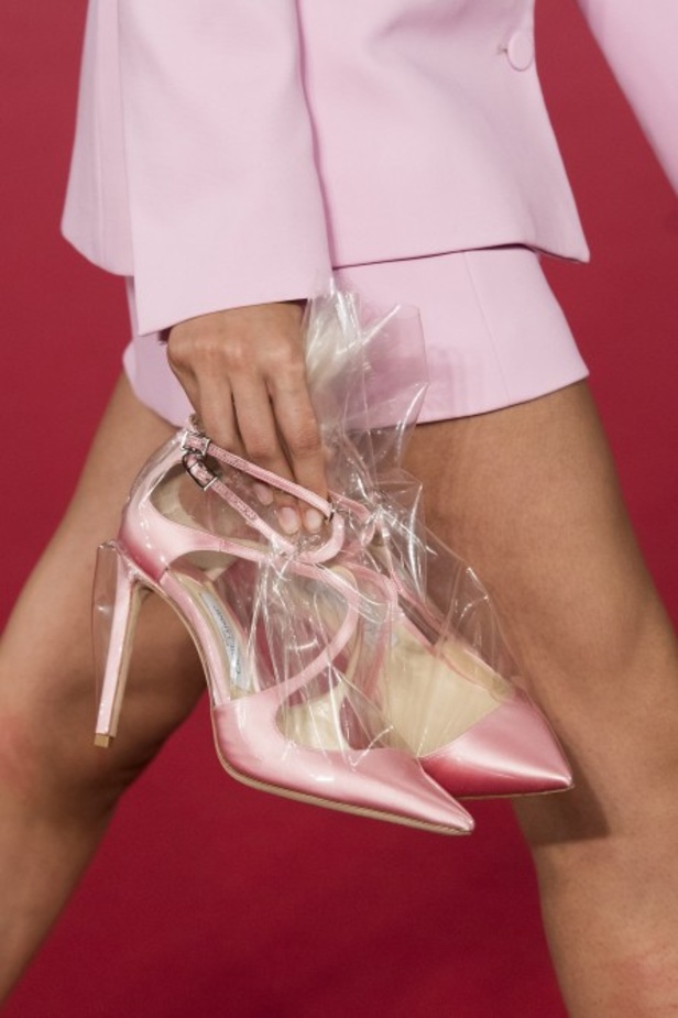 مجموعة أزياء اوف وايت لربيع ٢٠١٨